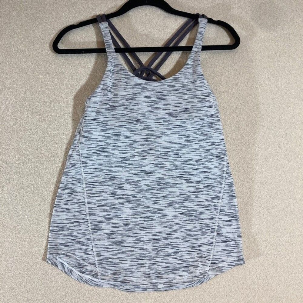Lululemon Raise The Barre Racer Back Tank Top With Bra Size 2 White/Grey/Purple